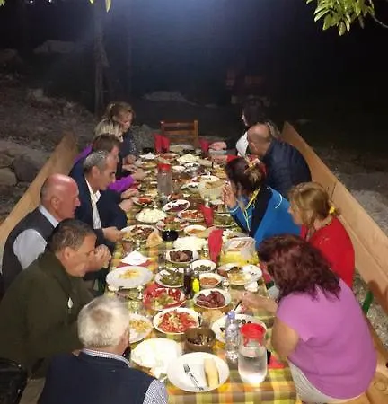 Ferienhaus Buni Shqipes Theth