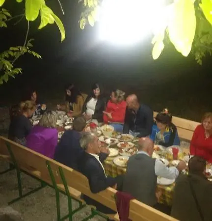 Buni Shqipes Theth