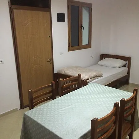 Ferienhaus Buni Shqipes *